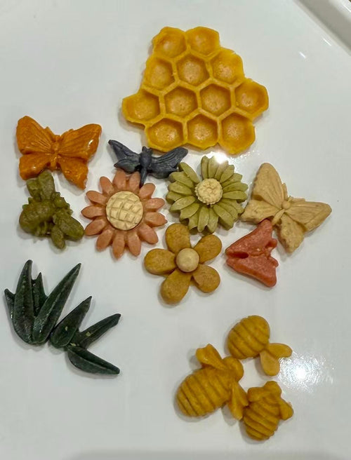 Bee Honey Garden Goat Milk Cookid - meal topper,  decoration, dehydrated dog treats, cat treats, all natural, healthy, homemade